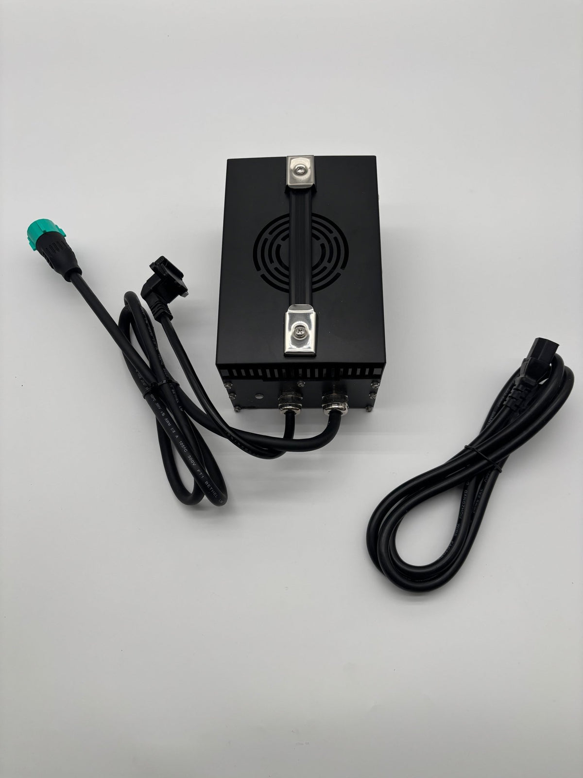 Arctic Leopard EXE Charger — 800/880 (OEM) - Pinned Electric