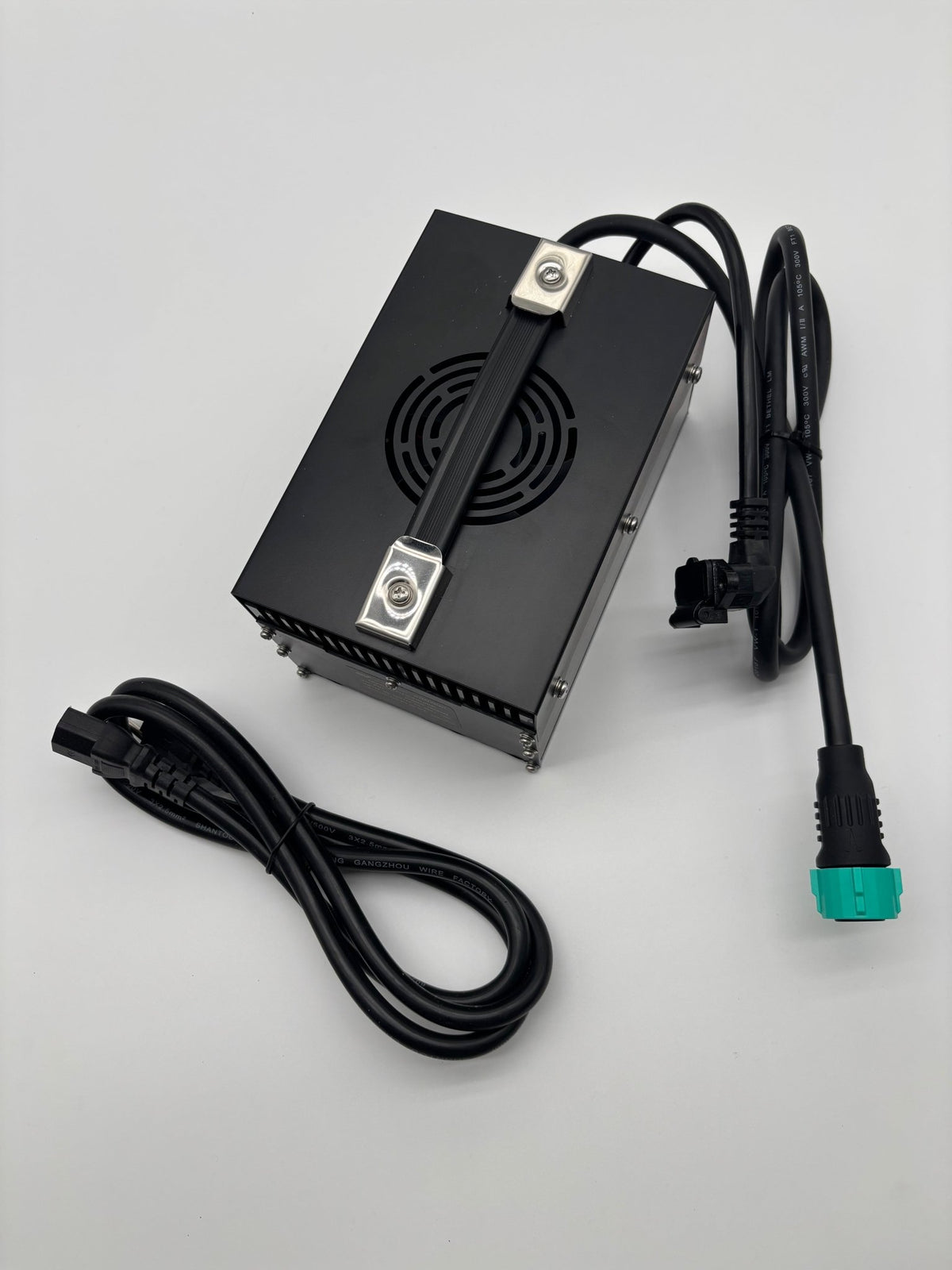 Arctic Leopard EXE Charger — 800/880 (OEM) - Pinned Electric
