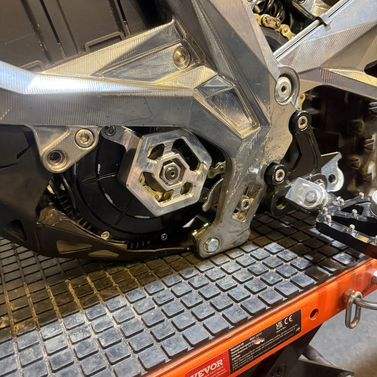 KyVex Billet Motor Cover Compatible w/ Surron LBX / Ventus One / 79Bike - Pinned Electric