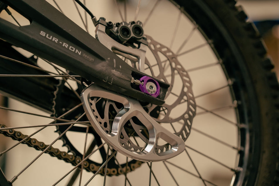 Prickly Disc Guard Fin - Pinned Electric
