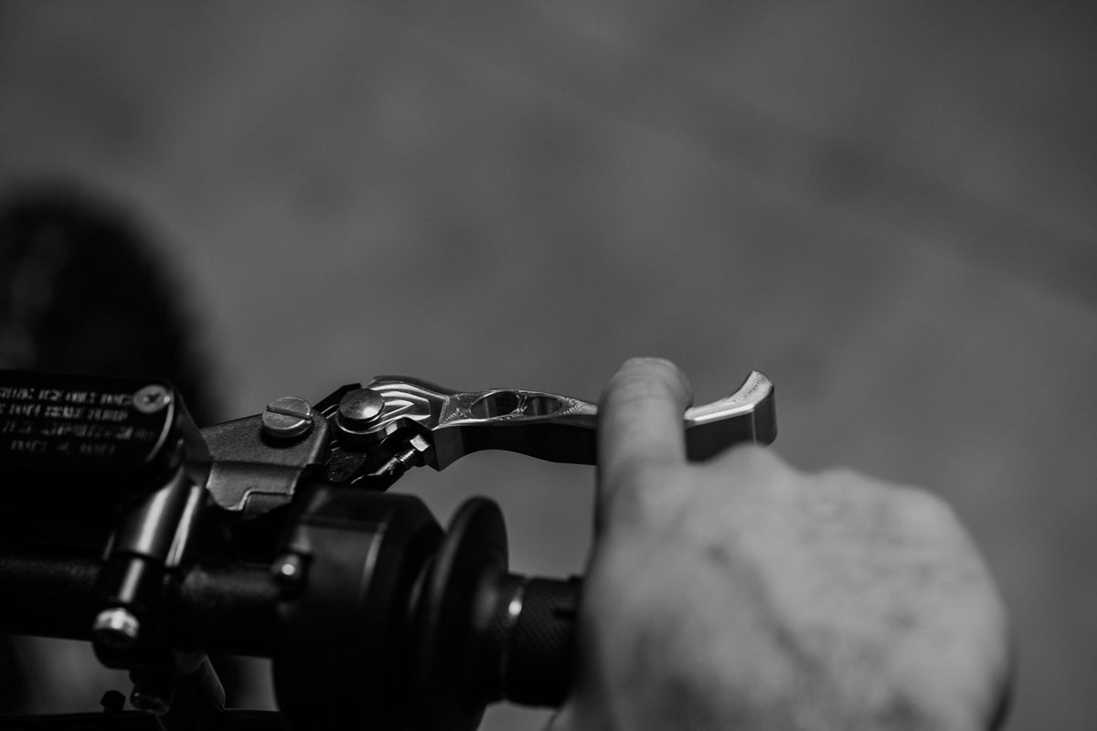 Prickly Moto Brake Lever - Pinned Electric