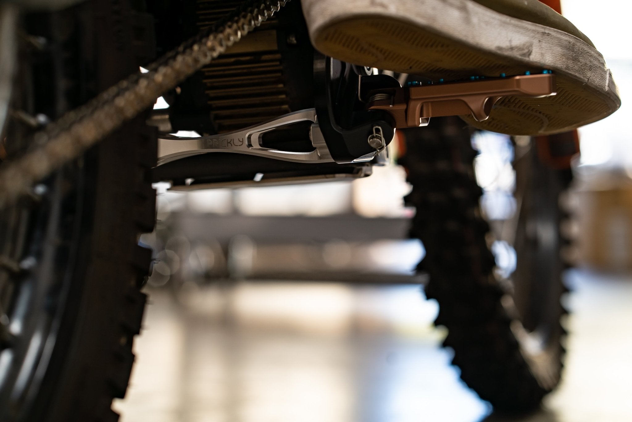 Prickly Motorsports Footpeg Brackets E Ride - Pinned Electric