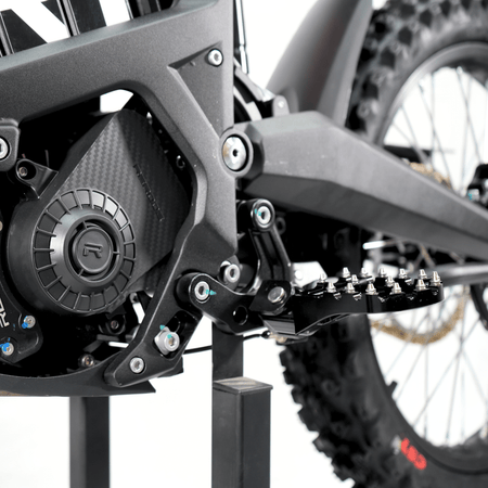 R1 - Pinned Electric