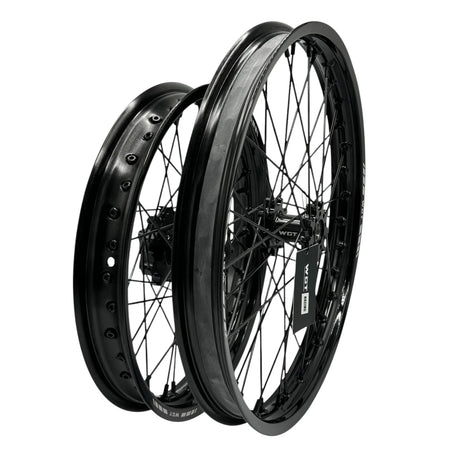 Splattered V2 19x16 Wheel Set - Pinned Electric