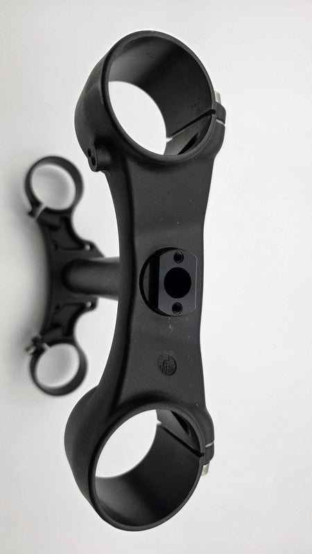 Stem Lock - W9 Fender Adapter Compatible - For forks without a fender mount on lower clamps. - Pinned Electric
