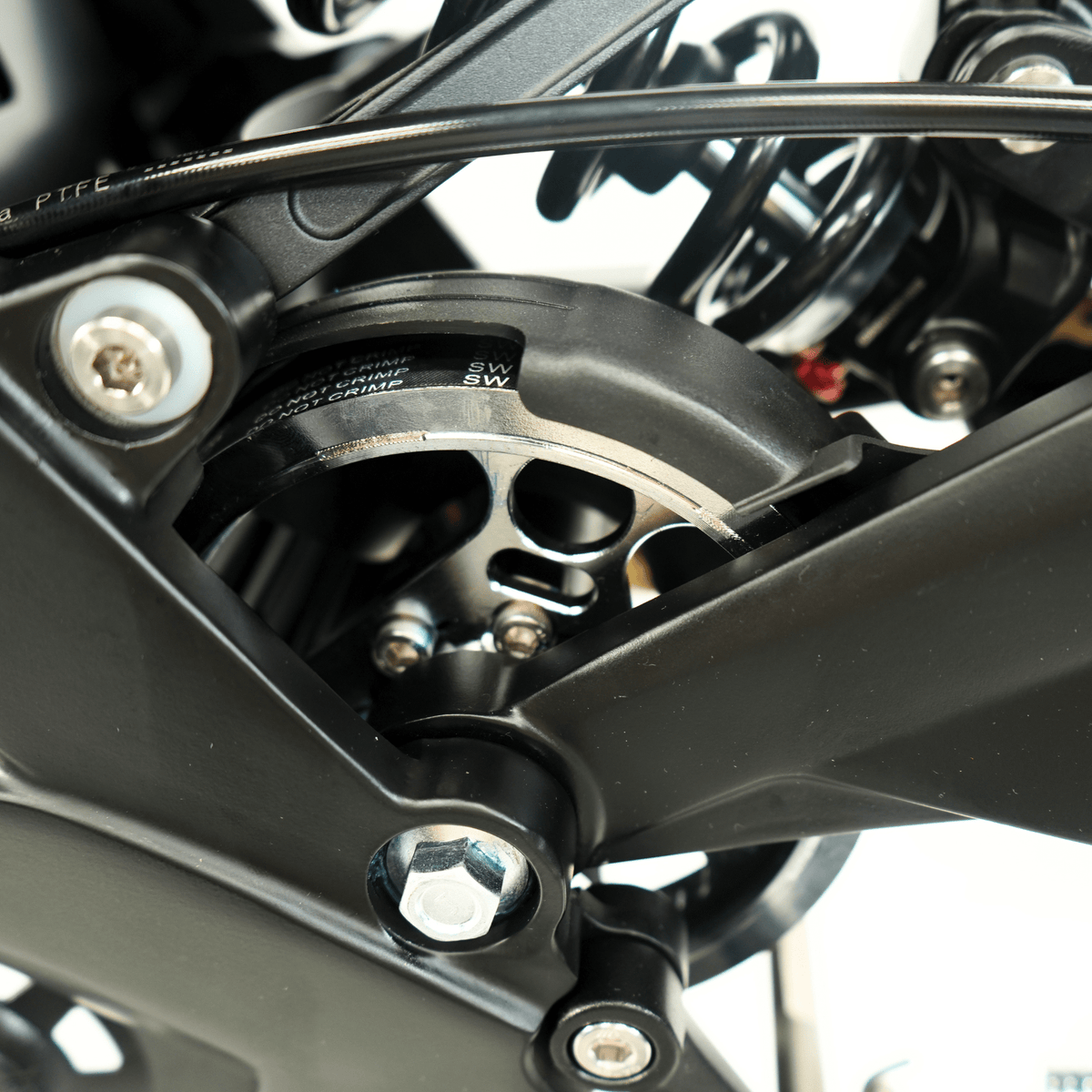 Ventus V1+ EVO - Pinned Electric